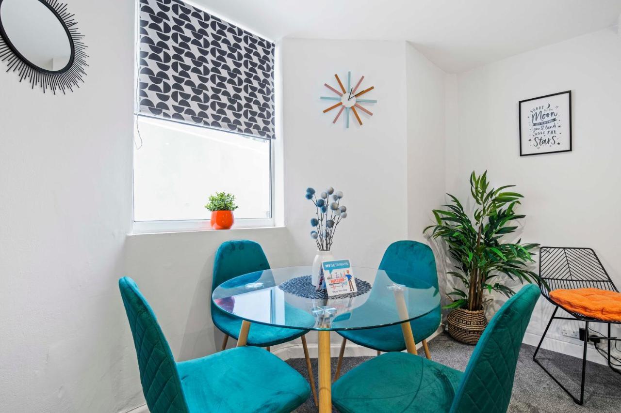Queens - By My Getaways - Free Parking For One Car Apartment